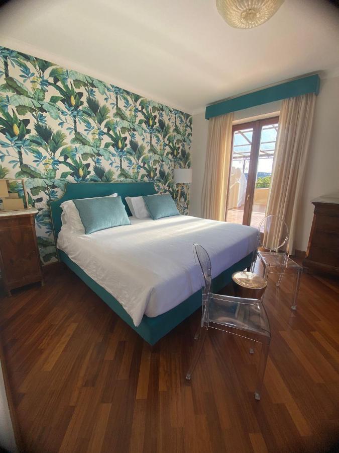 Resort Ravenna Massa Lubrense Extérieur photo